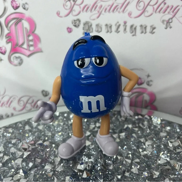 M&m storage  container blue candy toy back opens blue candy chocolate π« classic - Picture 3 of 5